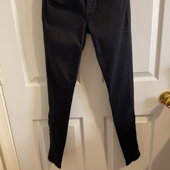 BLANKNYC BLACK FAUX LACE UP ANKLE SKINNY JEANS SIZE 24 - Picture 4 of 8